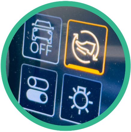 photo of Equinox screen with One-Pedal driving selected